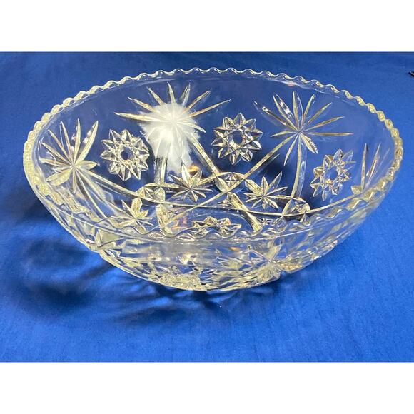 VTG Anchor Hocking Glass Serving Bowl Star of David Pattern 10.5" x 4" Sawtooth - Picture 2 of 9